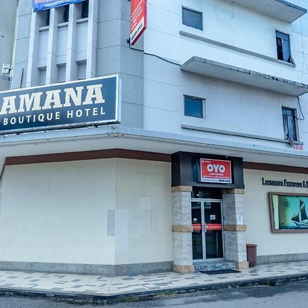 Oyo 43960 Laksamana Executive & Boutique Hotel Tawau Exterior photo