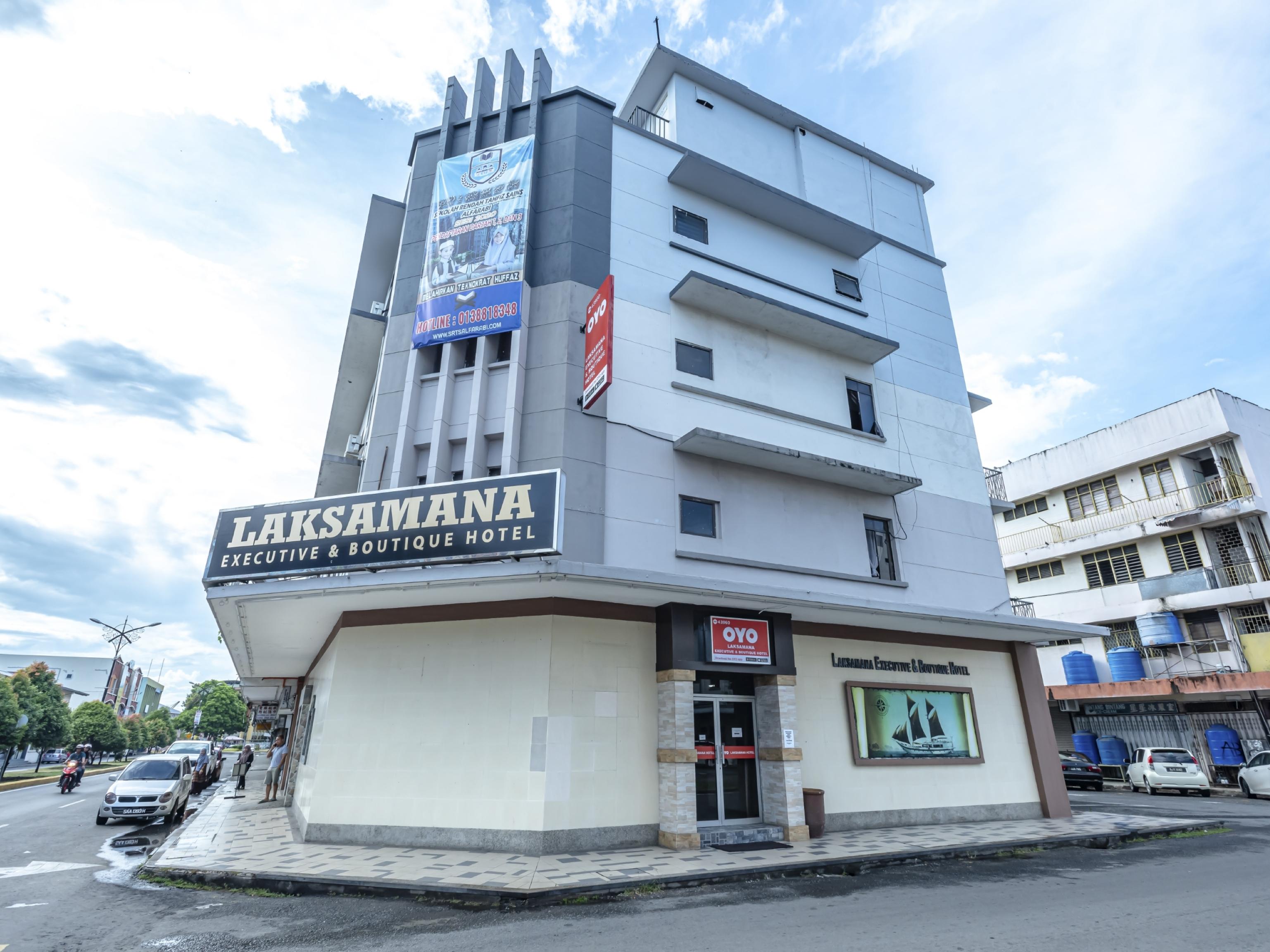 Oyo 43960 Laksamana Executive & Boutique Hotel Tawau Exterior photo
