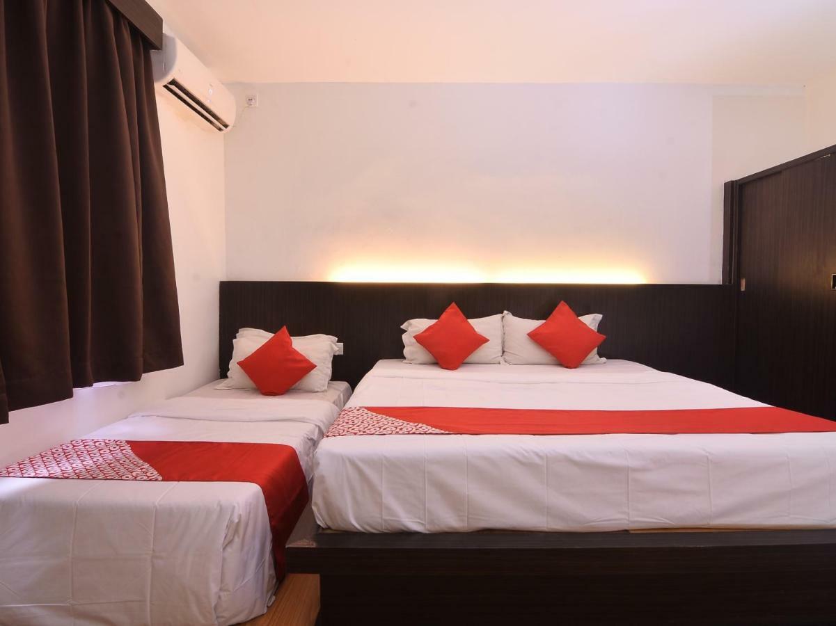Oyo 43960 Laksamana Executive & Boutique Hotel Tawau Exterior photo