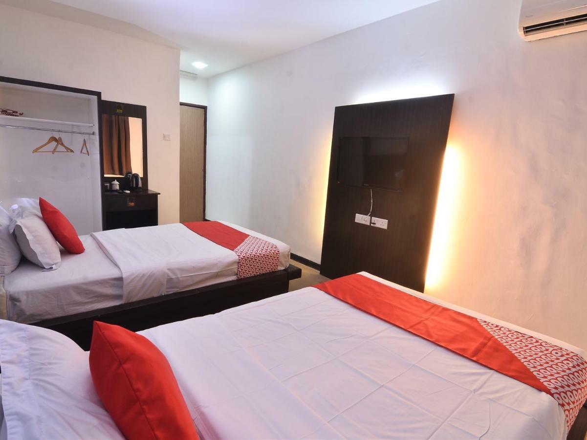 Oyo 43960 Laksamana Executive & Boutique Hotel Tawau Exterior photo
