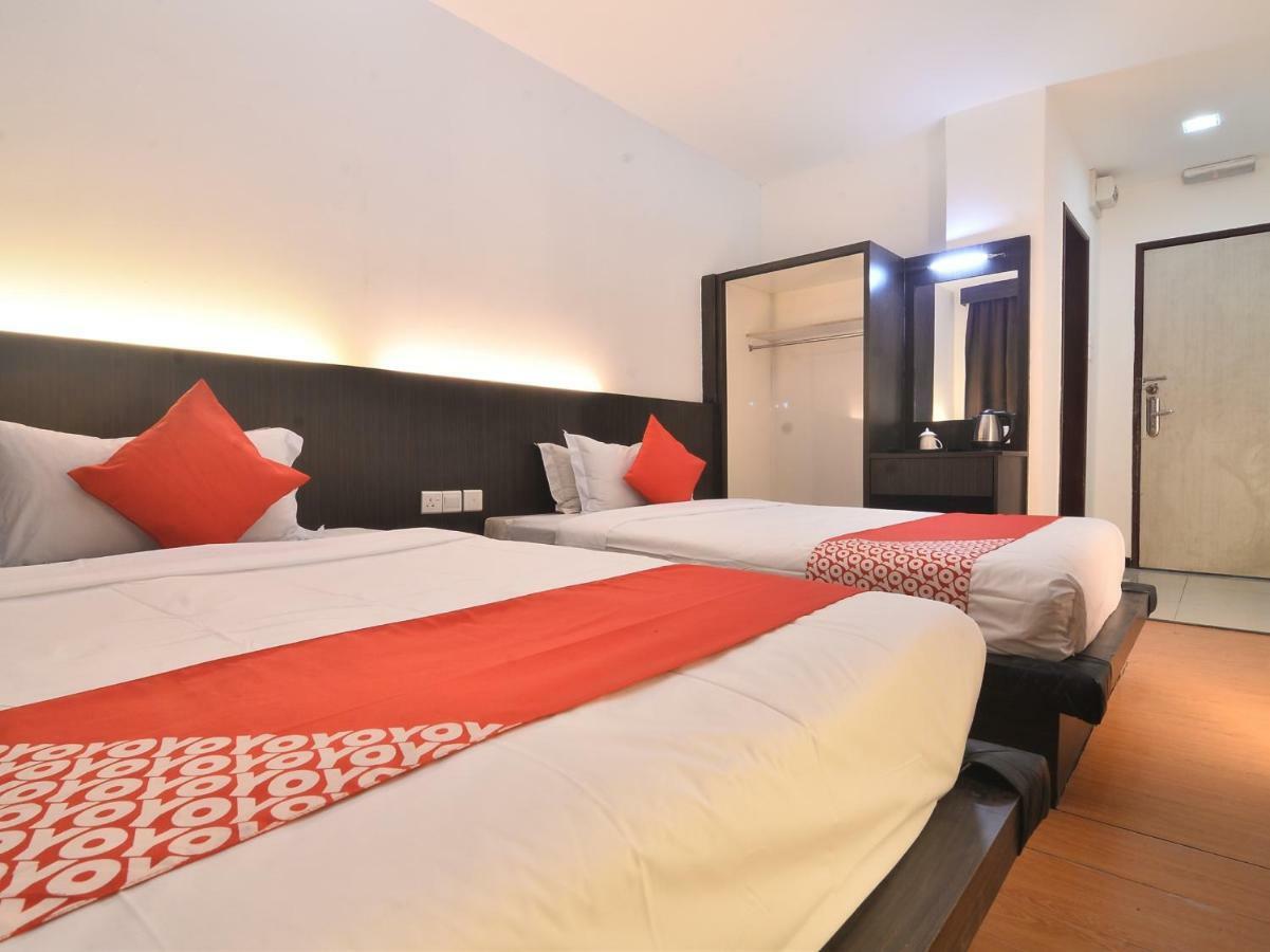 Oyo 43960 Laksamana Executive & Boutique Hotel Tawau Exterior photo