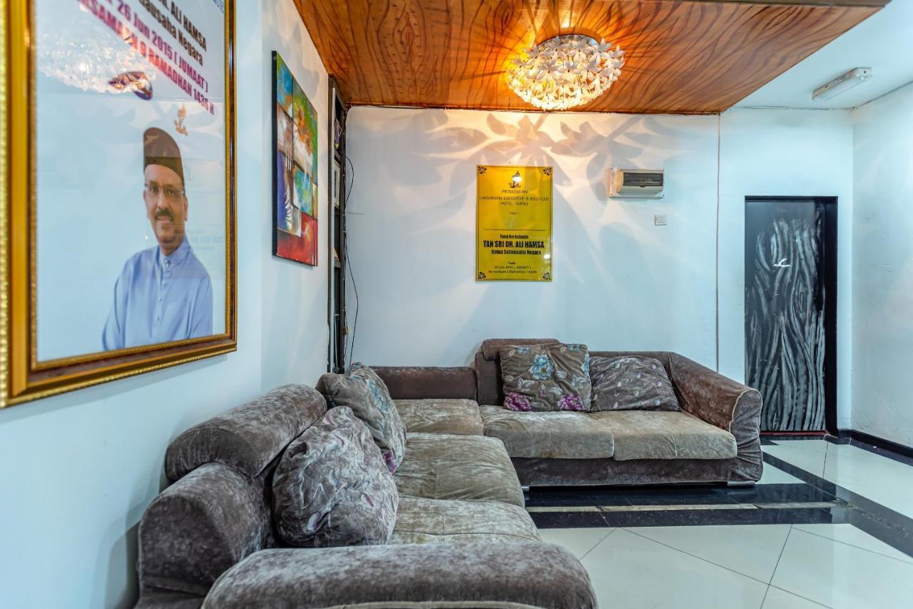 Oyo 43960 Laksamana Executive & Boutique Hotel Tawau Exterior photo